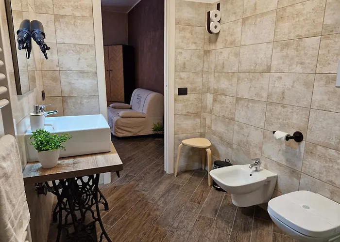 לינה וארוחת בוקר Principe Giardinelli 3*